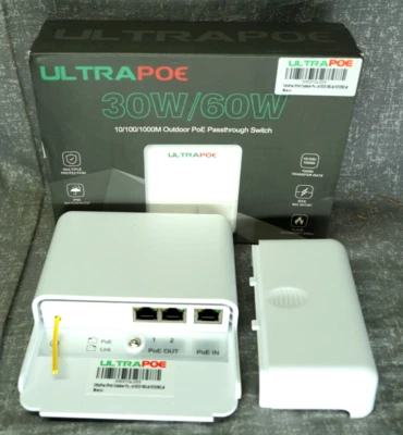 2 Port Gigabit PoE Passthrough Switch Outdoor Ethernet Extender Up to 100m/328ft - Image 1 of 4
