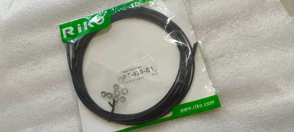 Cable de fibra óptica nuevo RIKO PT-420-B1 1 pieza Foto 1 de 1