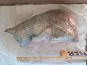 Eine weiße Keramikkatze , Gießkeramik, Töpferware - Bild 1 von 3