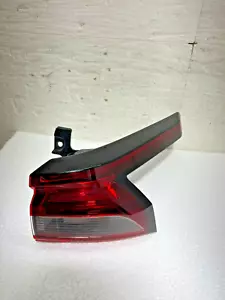 STOP FANALE FANALINO POSTERIORE DX NISSAN QASHQUAI 2024 - Imagen 1 de 5