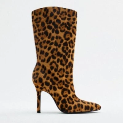 Botines de cuero con tacón estampado animal de Zara para mujer - talla 8 Foto 1 de 4