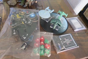 STAR TREK ATTACK WING MINIATURES LOT DICE MARKERS ENTERPRISE WARBIRD BIRD-OF-PRE - Picture 1 of 4