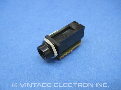 CONECTOR PARA AURICULARES: 1/4" 6,35 mm, mono (3 pines), montaje en panel/PCB (con tuerca de montaje) Foto 1 de 4