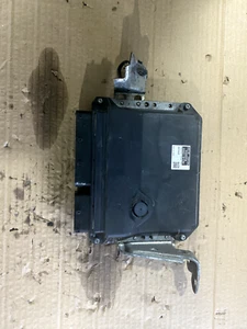 TOYOTA PRIUS T SPIRIT VVT-I Hybrid 2010 5DR MK3 ENGINE ECU 89661-47280 - Picture 1 of 3