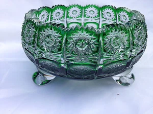 VINTAGE BOEMIA VERDE SMERALDO REGINA PIZZO TAGLIO A MANO 24% PIOMBO CRISTALLO CIOTOLA 6,5" NUOVO CON SCATOLA - Foto 1 di 5