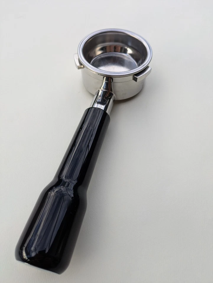 Portafiltro café sin fondo 70 mm para serie Barista con filtro mango de madera Foto 1 de 4