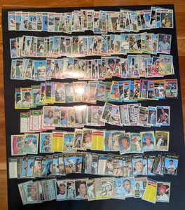 200 DIFFERENT BASEBALL CARD STARTER SET LOT 1970 1971 1972 1974 1975 1976 1977 - Picture 1 of 13