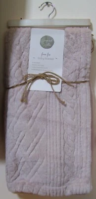 Manta de bebé reversible de piel sintética ultra suave rosa BLUSH Sage and Willow 30 X 40 Foto 1 de 3