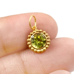Peridot Gold Charm -18k Solid Gold Handmade charm Pendant for Necklace R0052 - Picture 1 of 2