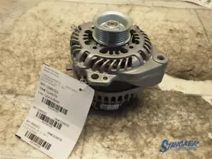 GMC Yukon 2023 Alternator 6.2L 13552638 13540927 R01540156 - Picture 1 of 17