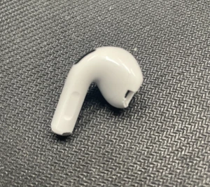 Original Apple AirPods 4 Wireless Earbuds Right Side - (Without ANC) A3050 U11 - Picture 1 of 4