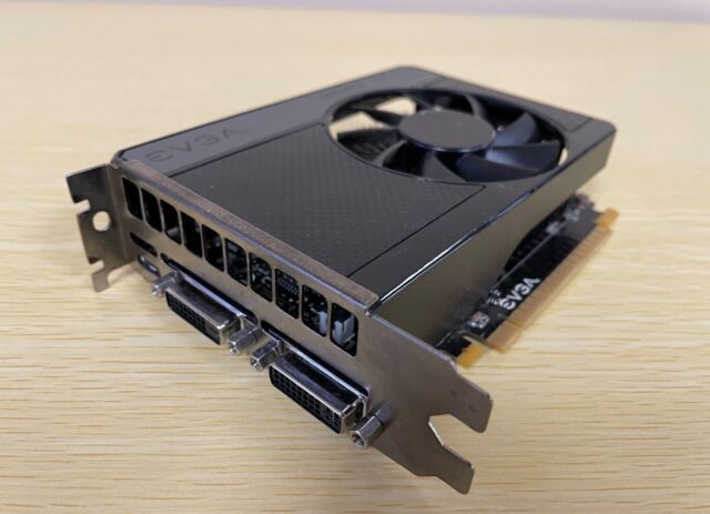 EVGA NVIDIA GeForce GT 740 SC 4GB GDDR5 Desktop Graphics Card 04G-P4-3748-KR