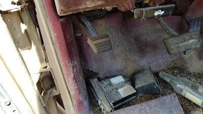 1992 年 GMC Sierra 2500 停车制动踏板组件 Oem 完整应急单元 — 第 1/4 张图片