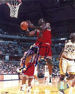 Eddy Curry Chicago Bulls signed basketball 8x10 photo COA.... - Picture 1 of 1