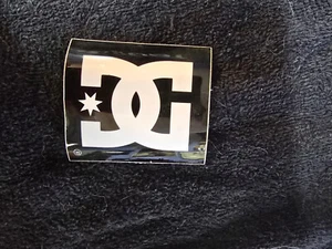 DC Shoes Black Star Sticker 100% Authentic Skateboarding - Bild 1 von 2