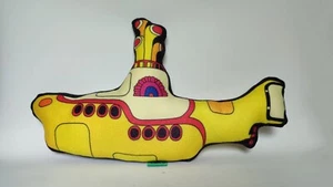 SUBMARINO AMARILLO - LOS BEATLES - Hecho a mano - FIGURA 38 x 24 cm - Vellón de seda - Imagen 1 de 1