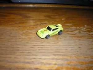 Vintage 1 3/4" Long Micro Machines Hot Wheels Porsche 911 Lt. Green Free SHIP - Picture 1 of 4