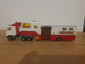 Camion Mack transport de Chevaux Majorette 1/60 - Foto 1 di 9