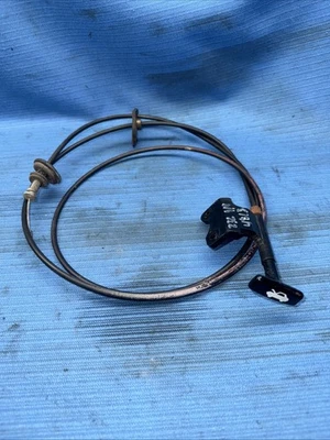 Cabo de liberação de trava de capô 90-96 Nissan 300zx Z32 fabricante de equipamento original - Imagem 1 de 4