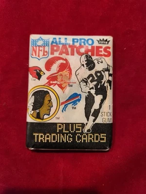 🏈RARE 1977 Fleer NFL ALL PRO Patches PLUS Teams In Action z🏈 Unopened Wax Pack - Image 1 of 4