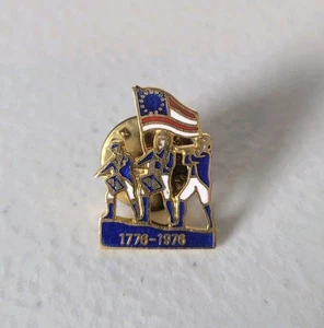 1776-1976 USA Patriot’s Bicentennial Celebration Vintage Hat Lapel Pin #419 - Picture 1 of 4