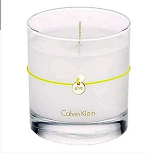 Calvin Klein duftende Zitrusblätter Kerze, 7,5 Unzen - Bild 1 von 1