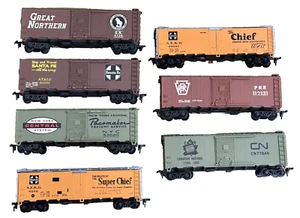 7 "BARGAIN" ASSORTED 40' BOX CARS NO BOXES - FREE SHIP #32 - Picture 1 of 6