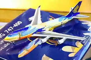 SQ Wings 1:200 Singapore Airlines Boeing B747-400 Diecast 9V-SPL Aircraft Model - Picture 1 of 12