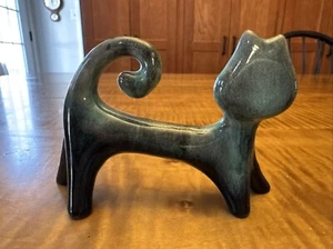 Vintage 1960’s Evangeline Ware Canuck Pottery Cat Figurine 2.5” X 4” - Picture 1 of 7