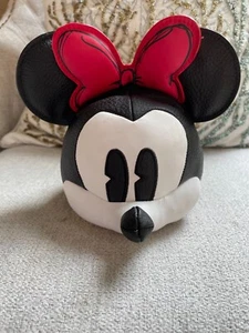 DISNEY MINNIE MOUSE ROCKS THE DOTS LEATHER PHONE STAND CELLPHONE HOLDER NEW - Picture 1 of 5
