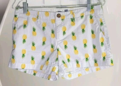 Old Navy Pineapple Shorts Size 4 Pockets Tropical Pool Beach Lake Walking Summer - Image 1 of 4
