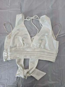 Camiseta sin mangas FOREVER 21 talla grande blanca recortada halter - Imagen 1 de 2