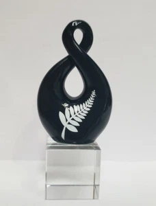 Small Decorative Art Glass Twist Paperweight- Black With Fern - Picture 1 of 4