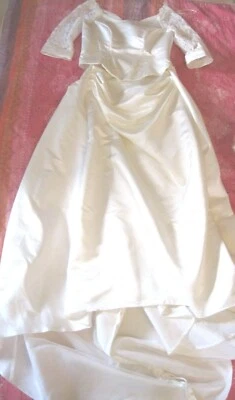 traumhaftes Brautkleid Gr. 42/44 Hervé 2-teilig Satin Spitzen Schleppe - neu - - Bild 1 von 4