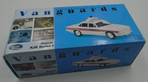 CORGI LLEDO VANGUARDS THAMES VALLEY POLICE JAGUAR XJ XJ6 CAR MODEL VA08601 1:43 - Picture 1 of 6