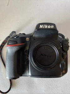 Nikon D800E 36 MP Full-Frame DSLR – Body-Only & Charger – Excellent Condition - Picture 1 of 18