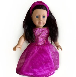 American Girl Truly Me #49 Puppe blaue Augen dunkelbraune Haare Kleidungspaket *LESEN* - Bild 1 von 19