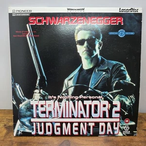 Terminator 2 Judgement Day LaserDisc Widescreen Special Edition Uncut PAL VGC - Picture 1 of 22