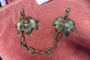 antique brass Towel holder - Picture 1 of 8