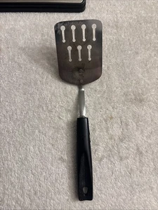 Vintage EKCO Short Handle Slotted Key Hole Spatula 9 1/2" Black Corn Cob Grip - Picture 1 of 14