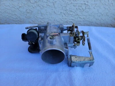 1995 1996 1997 Lexus SC400 LS400 SC300 Throttle Body Assembly 22210-50100 OEM - Image 1 of 4