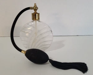 Vintage Parfüm Flakon mit Zerstäuber/Puffer Quasten Glas 5 3/4" hoch - Bild 1 von 8