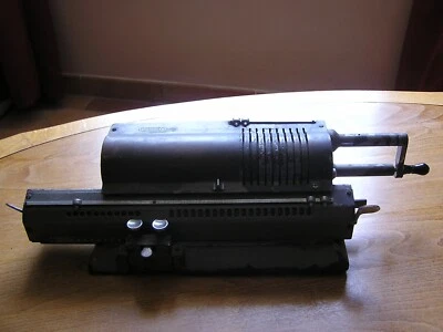 calculatrice ancienne ODHNER arithmomètre made in SUEDE - Photo 1/2