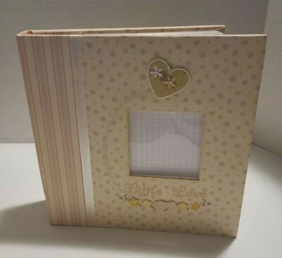 Álbum de recortes "Little Love" Foto 1 de 4