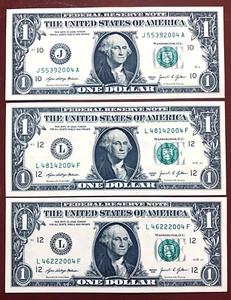 2004 Trailing Birth Year Note One Dollar Bill Fancy Serial Numbers Lot of 3 UNC - Picture 1 of 2