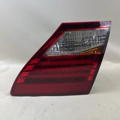 2010-2012 Lexus LS460 Driver Right Side Tail Light Taillight OEM - Image 1 of 4