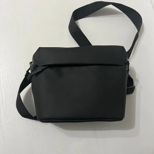 Official & Genuine DJI Carry Case Bag for Mini 3 Pro and Mini 4 Pro + Strap - Picture 1 of 4