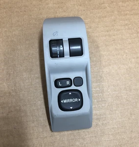 2009-2013 Subaru Forester Power Mirror Light Dimming Control Switch Panel Trim - Picture 1 of 9