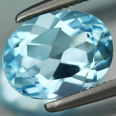 1.72ct T.W 8x6mm Oval Natural Sky Blue Topaz Brazil Gemstone - Image 1 of 4