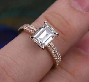 Anello da donna in argento 925 di fidanzamento creato in laboratorio con smer... - Foto 1 di 6